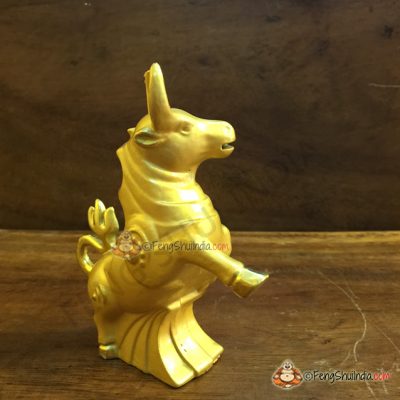 Feng Shui Bull for Speculative Luck