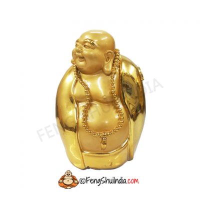 Laughing Buddha has the power to ward off bad evil spirits